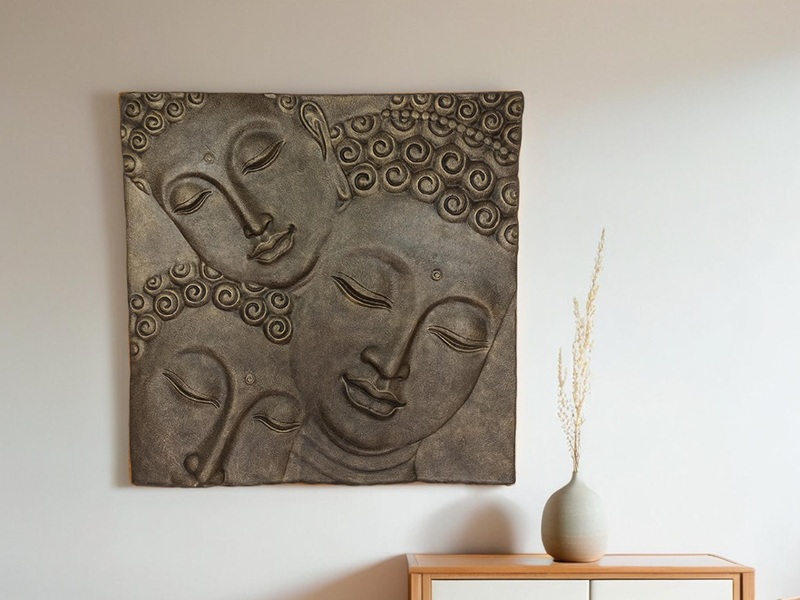 Buddha Reliëf Drie Gezichten